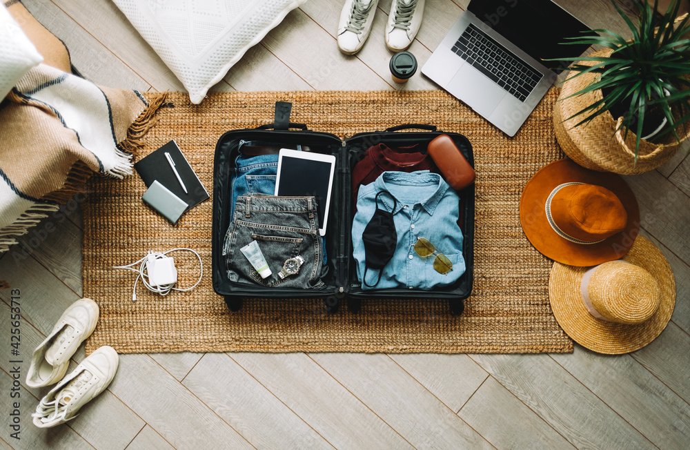 Why Pouch Travel Works for Every Kind of Trip 1 Pouch travel news